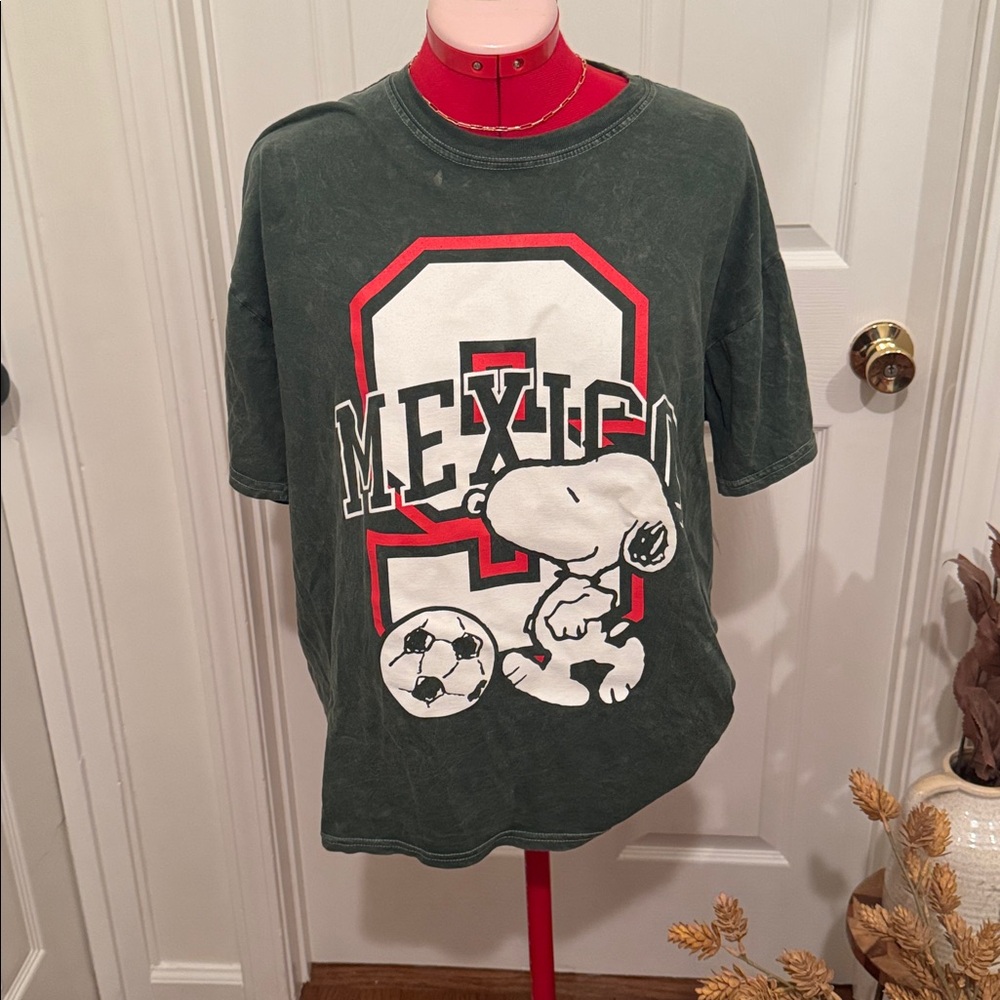 Mexico Graphic Short Sleeve Tee in Dark Green